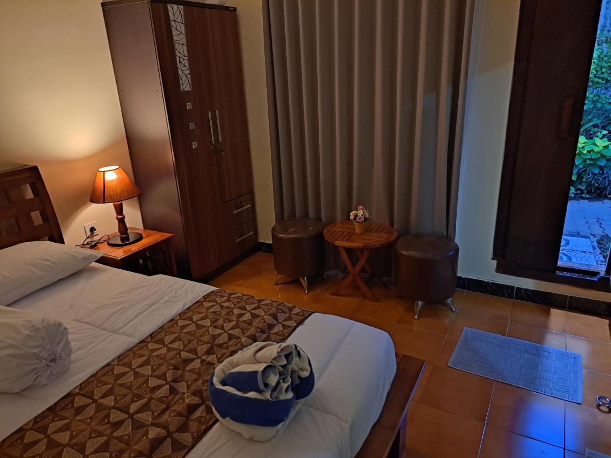 Ascarya Guest House Sanur Exteriör bild