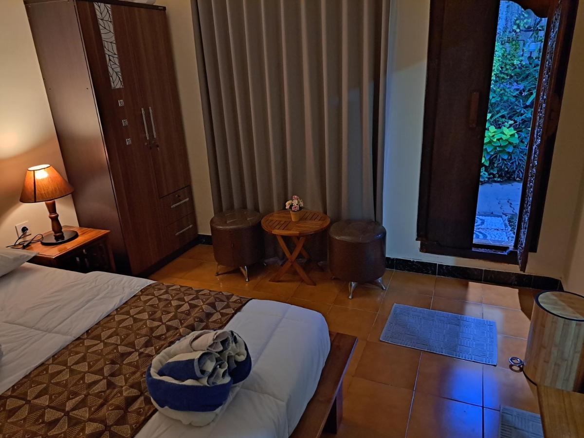 Ascarya Guest House Sanur Exteriör bild