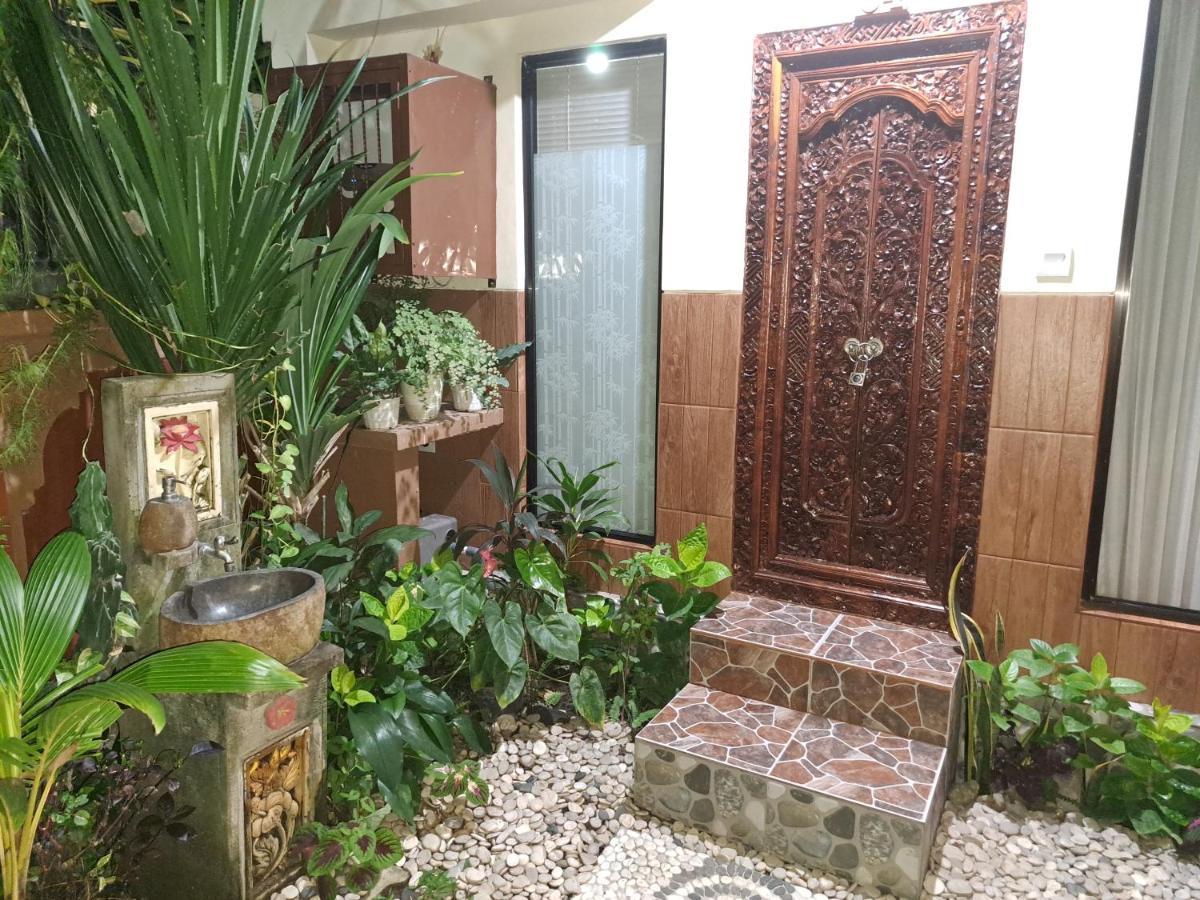 Ascarya Guest House Sanur Exteriör bild
