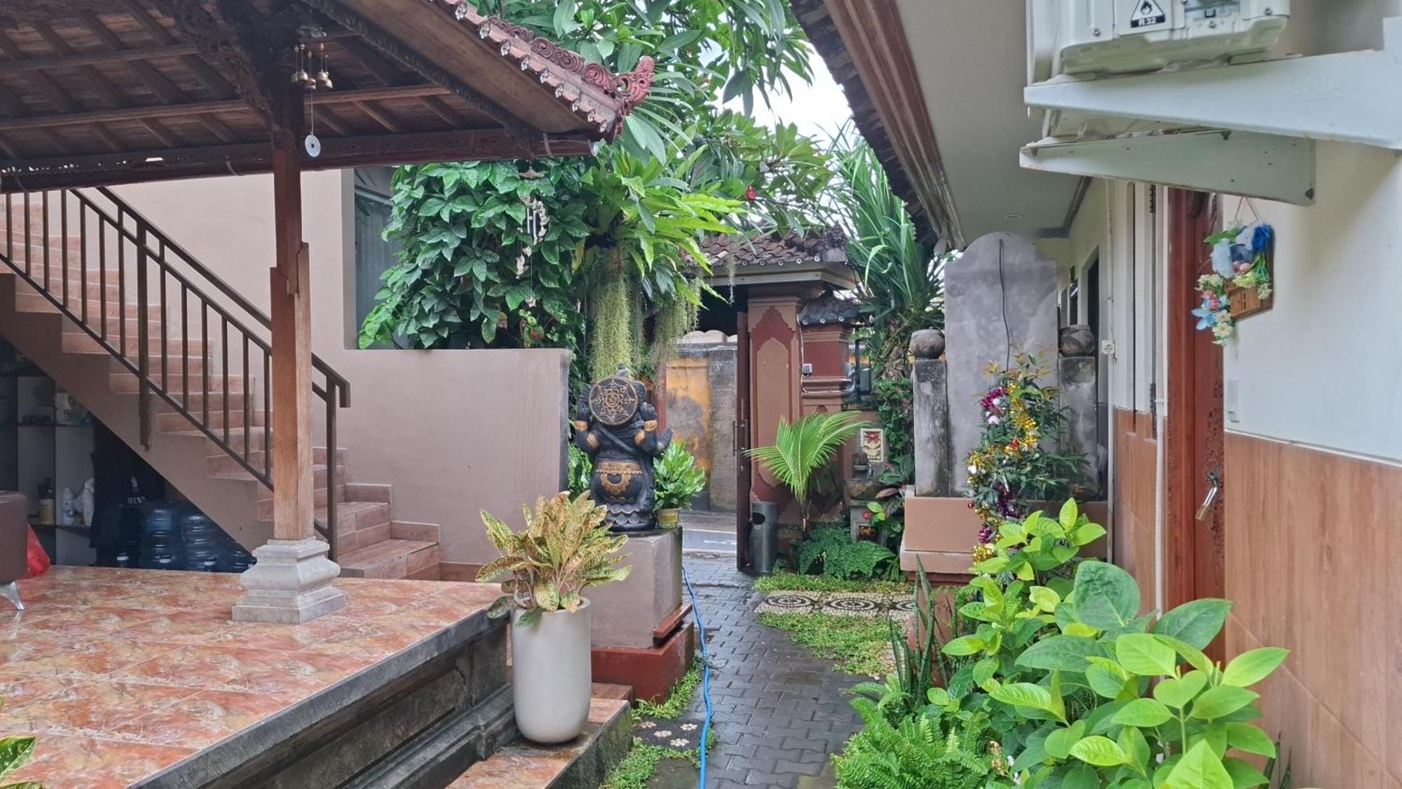 Ascarya Guest House Sanur Exteriör bild