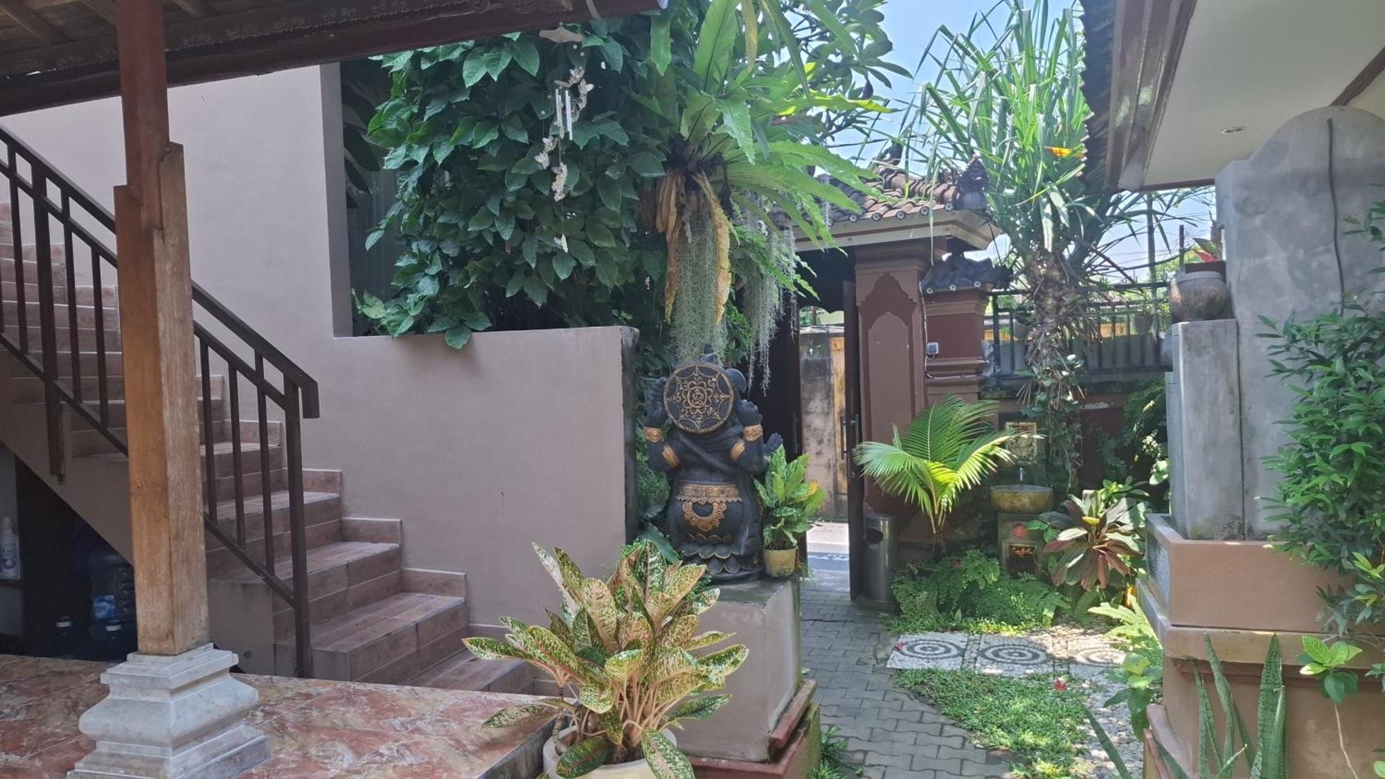 Ascarya Guest House Sanur Exteriör bild